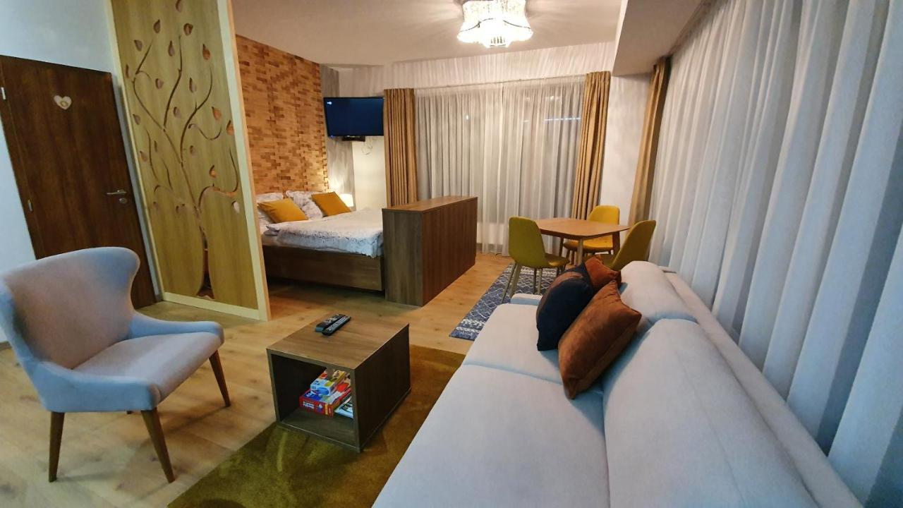 Rodinny Privatny Apartman A309 V Uplnom Centre Stareho Smokovca - Ticha Izba S Parkovanim Vysoké Tatry Exterior photo
