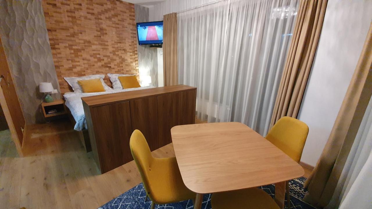 Rodinny Privatny Apartman A309 V Uplnom Centre Stareho Smokovca - Ticha Izba S Parkovanim Vysoké Tatry Exterior photo