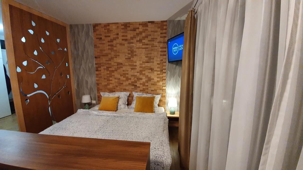 Rodinny Privatny Apartman A309 V Uplnom Centre Stareho Smokovca - Ticha Izba S Parkovanim Vysoké Tatry Exterior photo